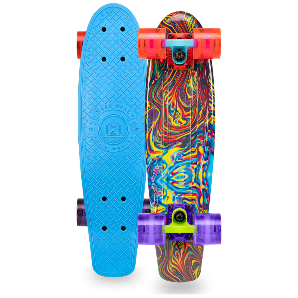 22'' G-Wrap Retro Skateboard - Oil Slick