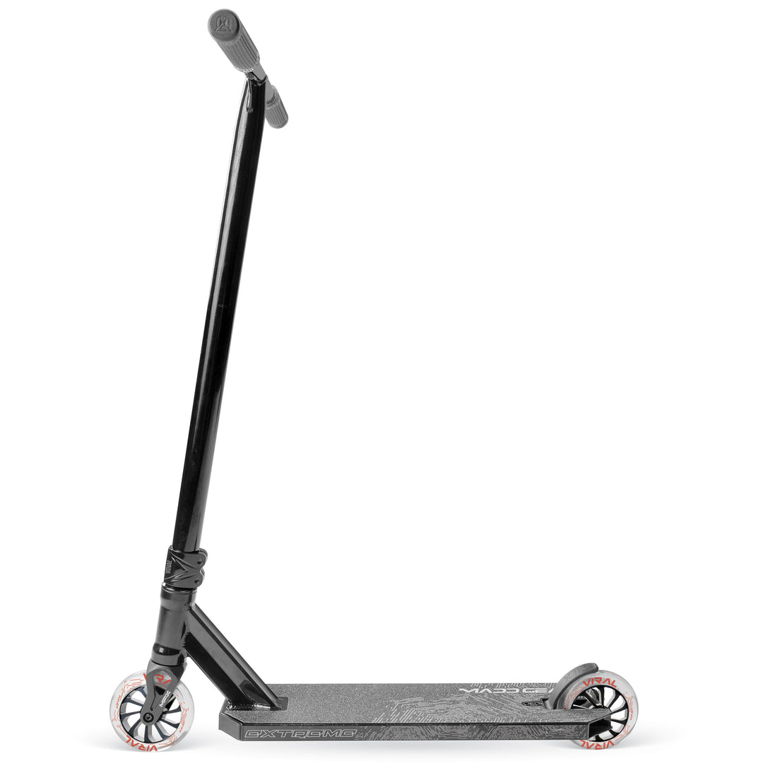 Madd Gear VIRAL Extreme - Black Shadow
