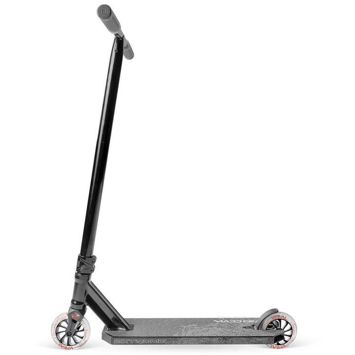 Madd Gear VIRAL Extreme - Black Shadow