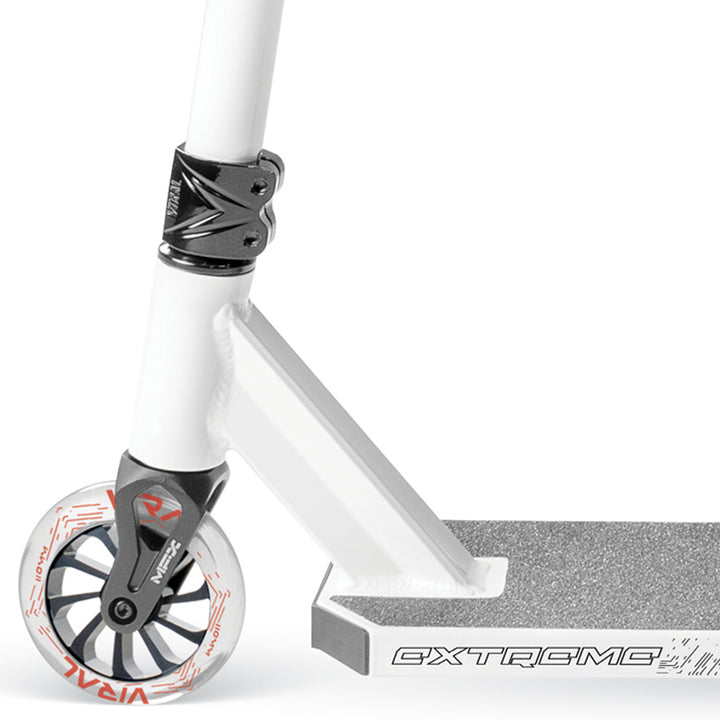 Madd Gear VIRAL Extreme - Bright White